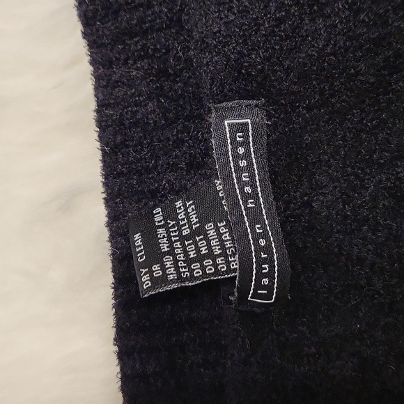 Lauren Hansen Velour sweater - Picture 8 of 9